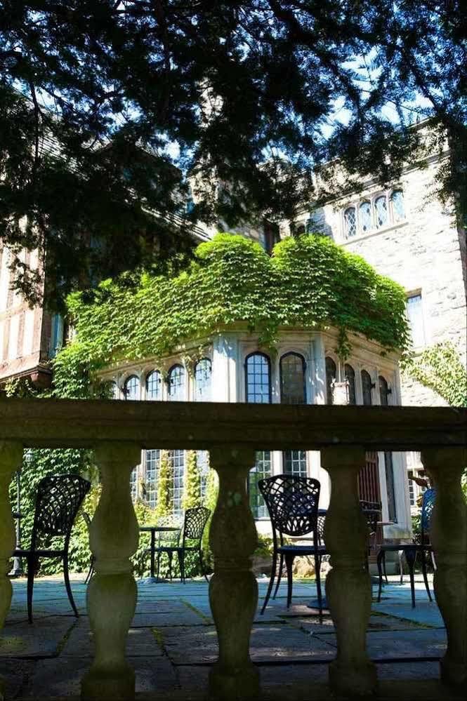 Bed & Breakfast The Castle At Skylands Manor
